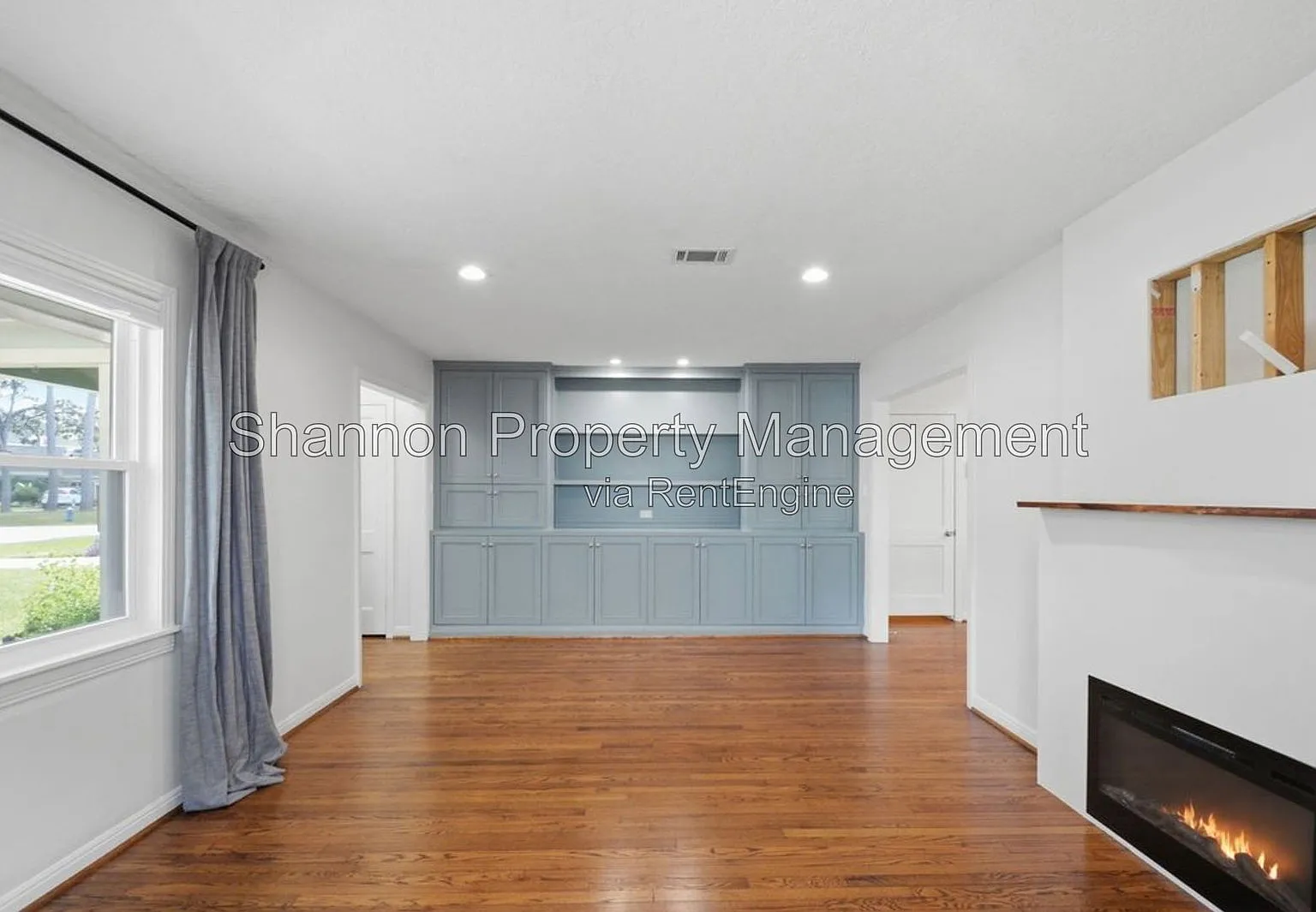 2 bed, 2.0 bath, 1627 sqft, $3,300 — Photo 4