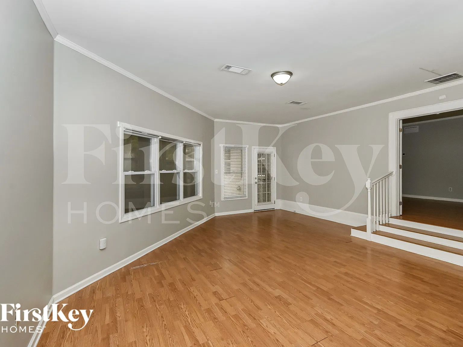 4 bed, 2.5 bath, 2084 sqft, $2,775 — Photo 3