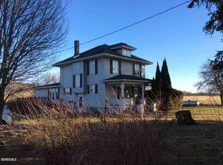 1949 N Albion Rd, Stockton, IL 61085