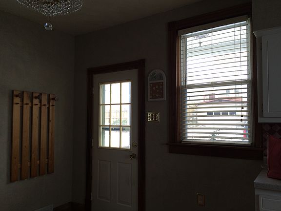 3rd image of 149 S Hamilton Ave
