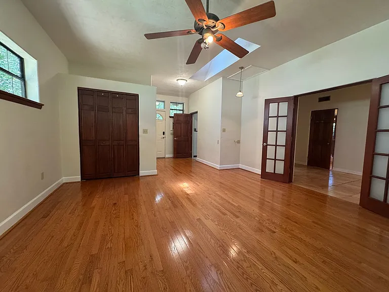 2616 SW 4th Pl — Photo 9