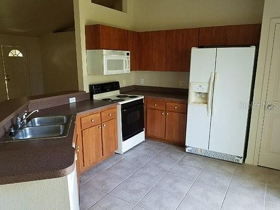 2nd image of 6425 NW 65th Ct