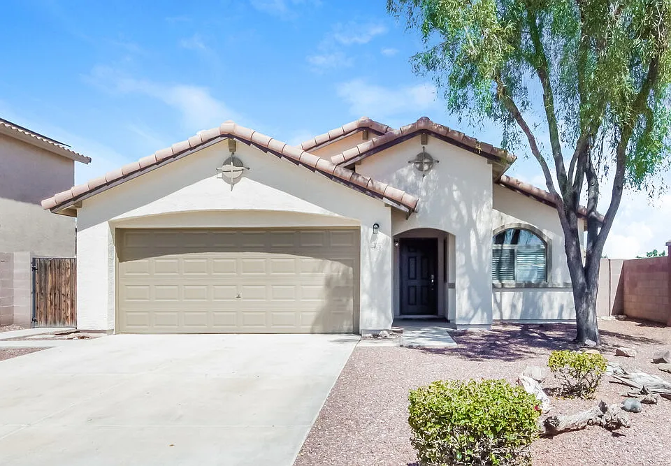 25670 W Saint Kateri Ct