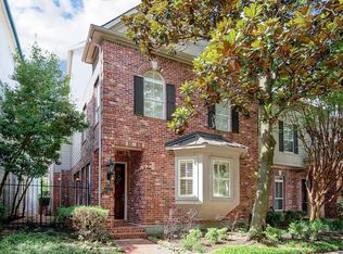 3327 Memorial Crest Blvd, Houston, TX 77007