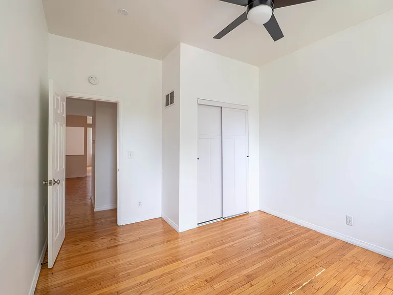 3972 Russell Blvd — Photo 7