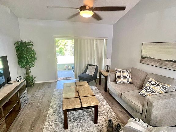 4th image of 3190 Sandy Shore Ln #1