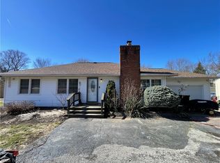 8428 Ridge Rd, North Royalton, OH 44133