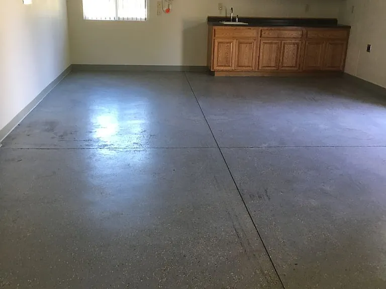 5463 Deschutes Rd — Photo 30