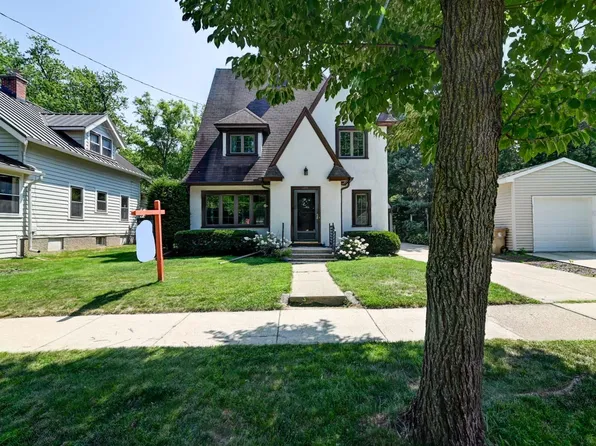 2145 Keyes Ave, Madison, WI 53711