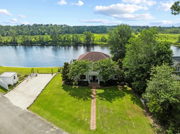 44 Bluff View Ct., Georgetown, SC 29440