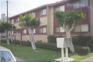 2nd image of 1726 W 146th St APT 12