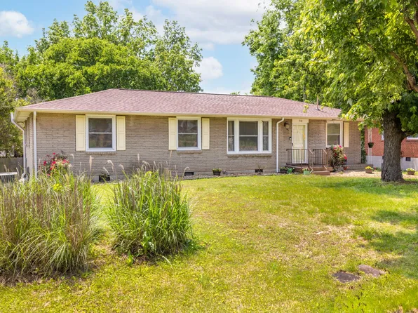 310 Bonnacroft Dr, Hermitage, TN 37076