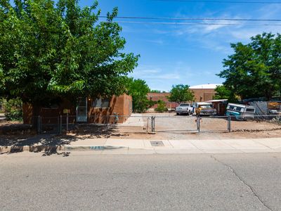 2709 Zickert Rd NW, Albuquerque, NM, 87104