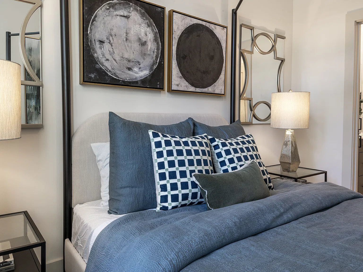 The Everly at Rouzan — Photo 3