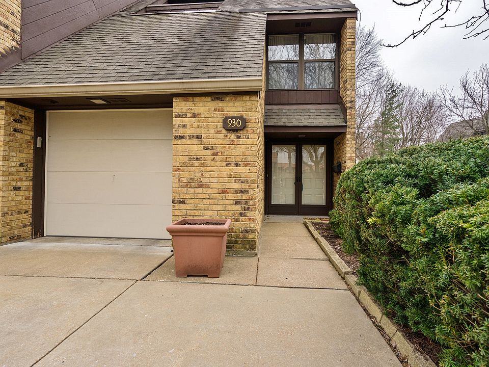 1st image of 930 Somerfor Pl