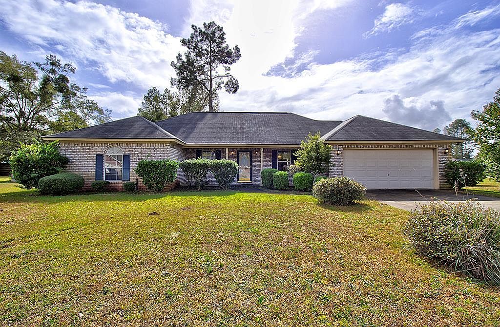 1918 Bluestone Loop, Hinesville, GA 31313 MLS 152712 Zillow