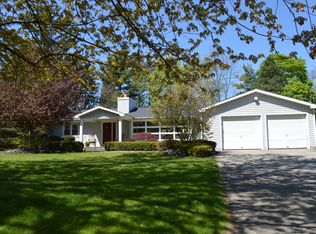 1266 S Leroy St, Fenton, MI 48430