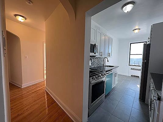 5th image of 83-15 Lefferts Blvd #6T