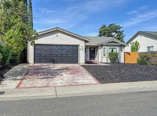 5812 Kimberly Hill Ct, Carmichael, CA 95608