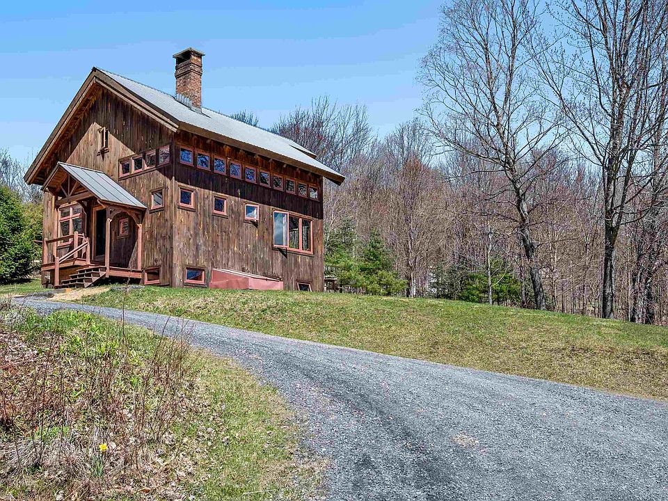 1st image of 29 Schoolhouse Brook Lane