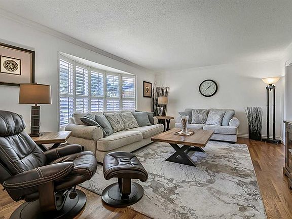 3rd image of 544 S Willingdon Blvd SE