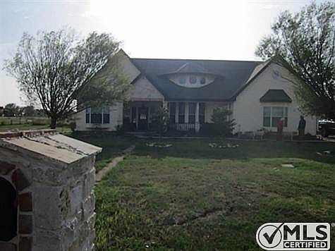 3rd image of 1914 Kristen Ct