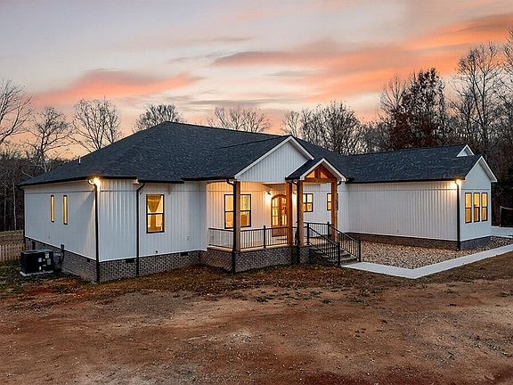 64th image of 377 Margot Dr