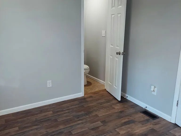 201 Shumaker Dr — Photo 11