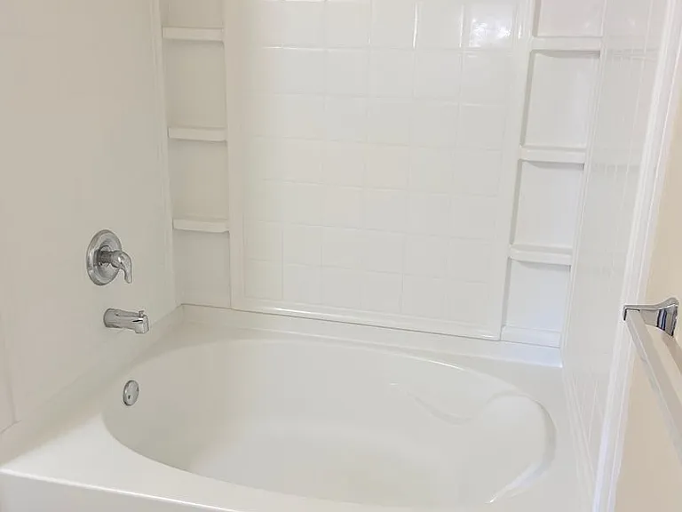 1921 Nightingale Dr — Photo 14