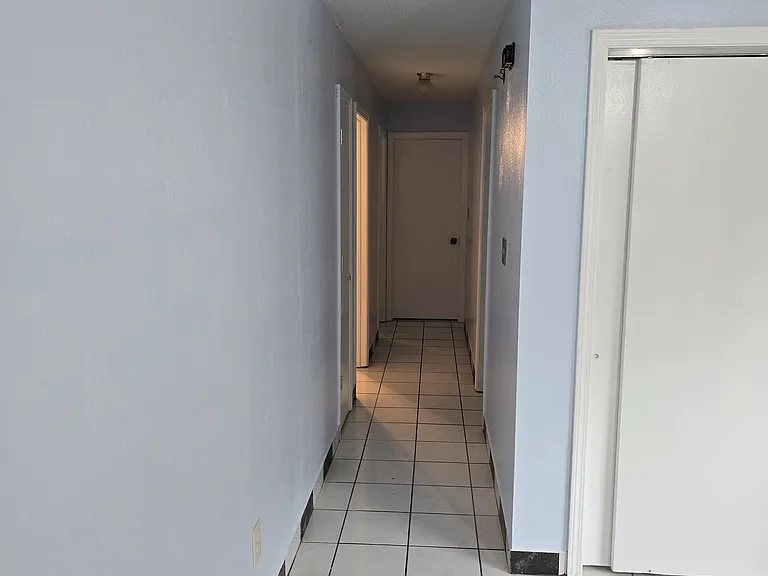 114 N Cherokee St — Photo 10