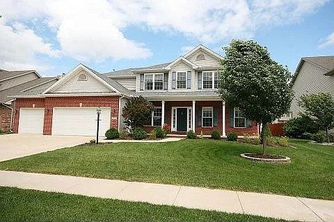 2110 Wiggins St photo 1