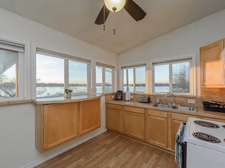 12185 Mimosa Ln — Photo 5