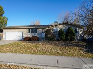 888 Chantilly Ln, Idaho Falls, ID 83402