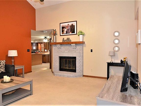 2nd image of 6434 Eastpointe Ct