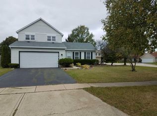 1725 Clydesdale Dr, Wheaton, IL 60189