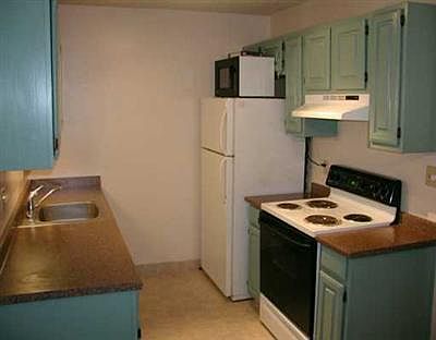 2nd image of 998 W Beaver Creek Blvd Suite D110