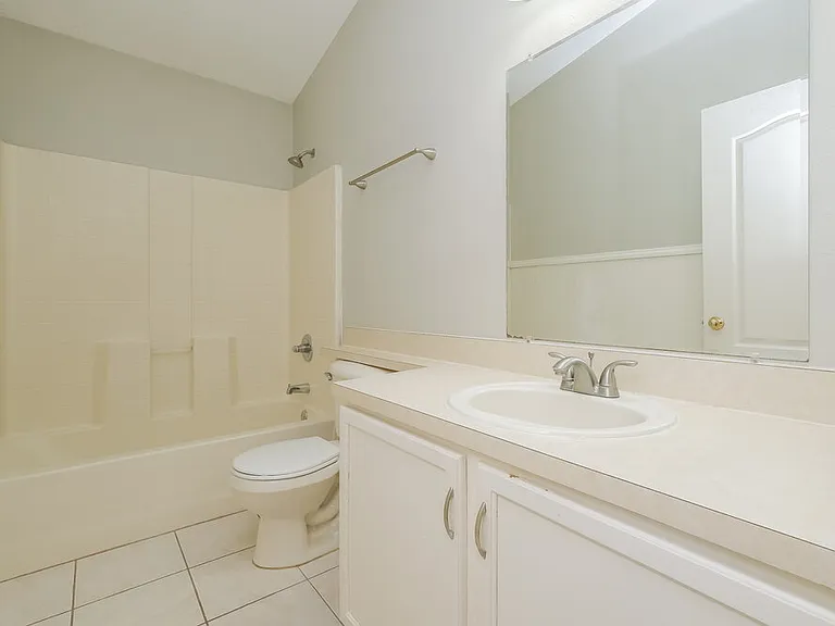 10621 Navigation Dr — Photo 15