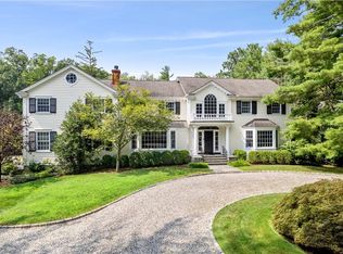 105 Cushman Rd, Scarsdale, NY 10583