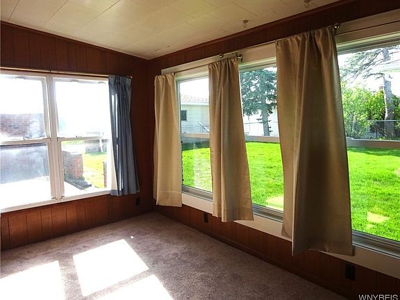2nd image of 75 Diane Dr
