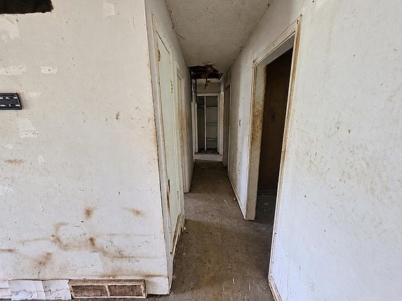 3rd image of 4056 Kerwin Dr