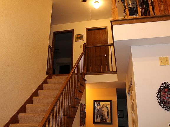 2-story entry