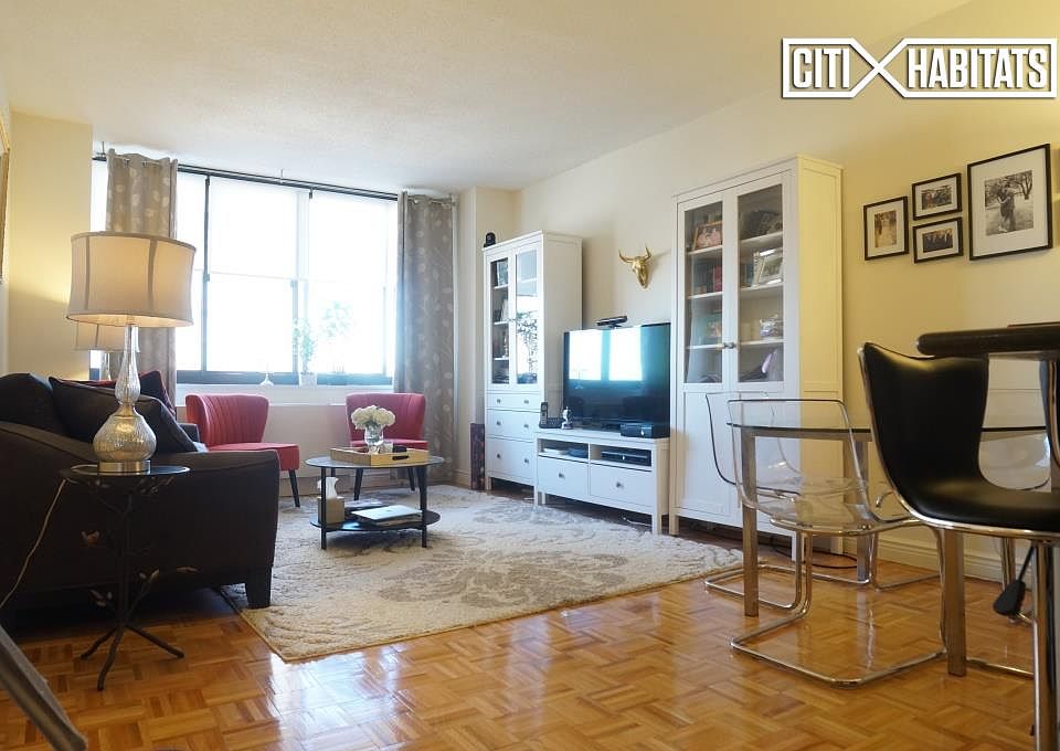 1st image of 215 E 95th St APT 20B