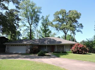 405 E Hope Dr, Longview, TX 75604