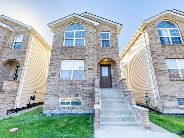 1215 E 93rd St, Chicago, IL 60619