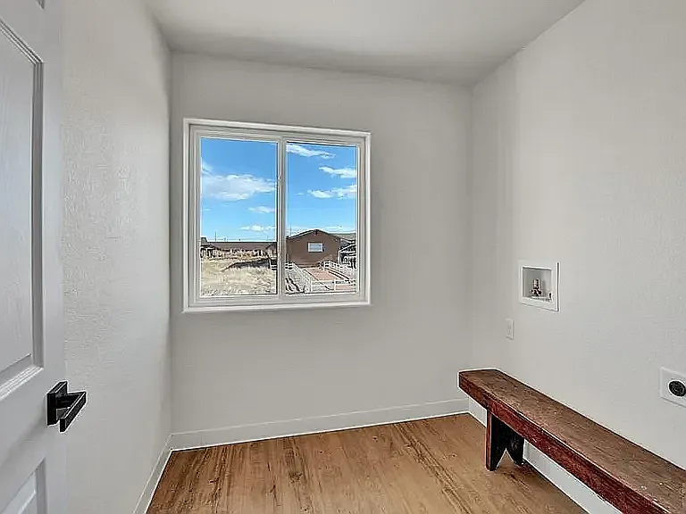 3 bed, 2.5 bath, 1500 sqft, $2,000 — Photo 3