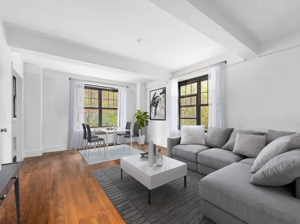 200 East 16th Street image 1 of 11