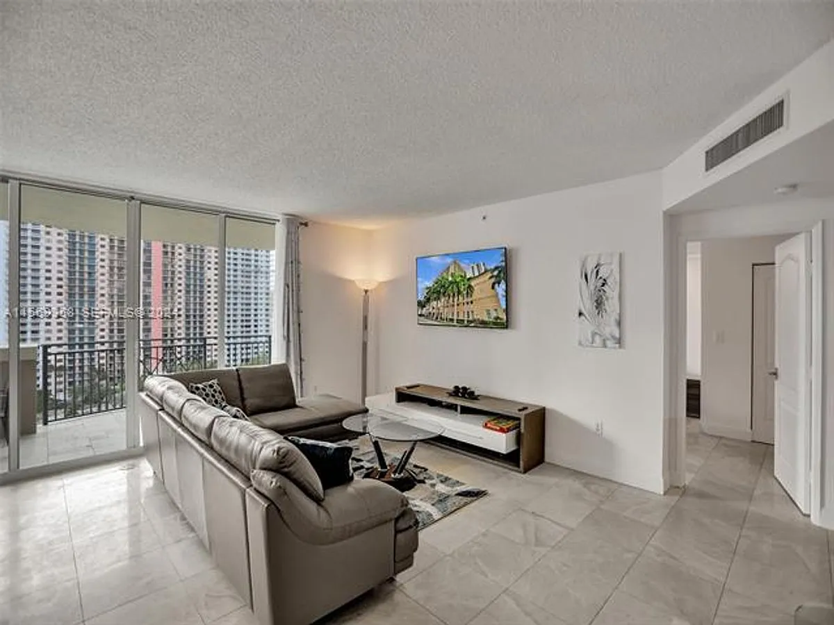 Building Photo - 17555 Atlantic Blvd #1101