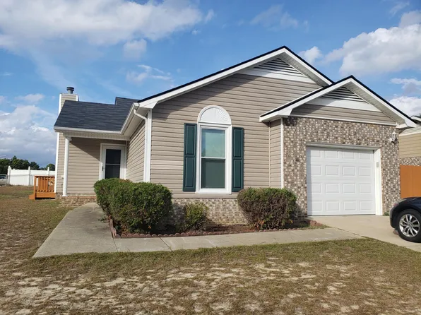 2557 Previs Dr, Fayetteville, NC 28306
