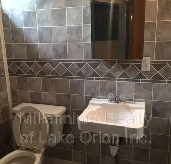 959 Berwick Blvd — Photo 11