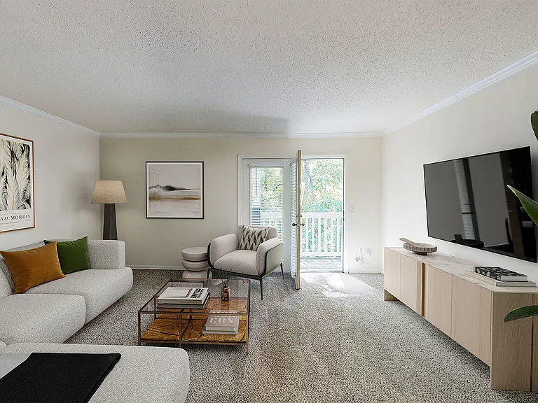 Legacy Hill — Photo 1
